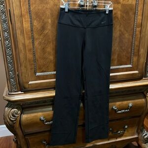 Nike Straight leg leggings